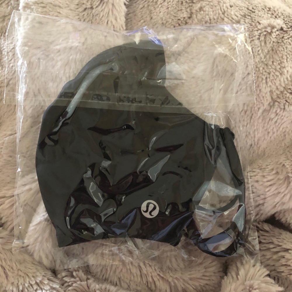 lululemon double strap face mask